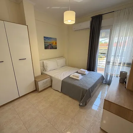 Irida 4 Apartment