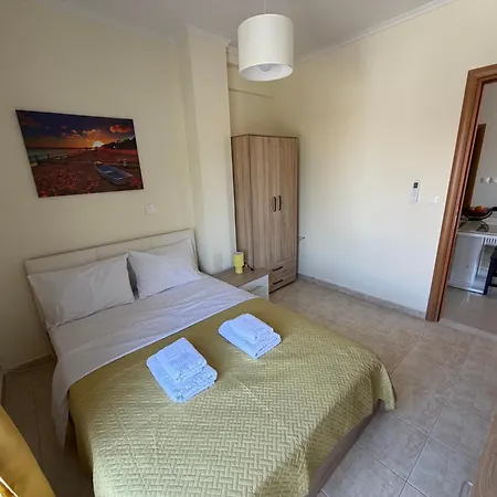 Irida 4 Apartment *